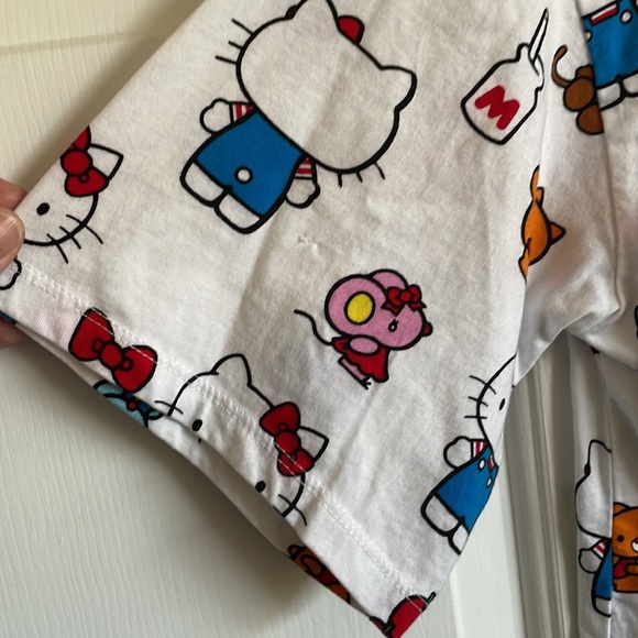 Levi’s cropped woman’s short sleeve tee shirt - Sanrio Hello Kitty - Picture 6 of 12